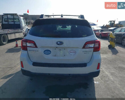 Белый Субару Аутбек, объемом двигателя 2.46 л и пробегом 170 тыс. км за 2700 $, фото 5 на Automoto.ua