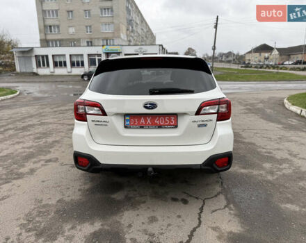 Белый Субару Аутбек, объемом двигателя 2 л и пробегом 263 тыс. км за 15200 $, фото 7 на Automoto.ua