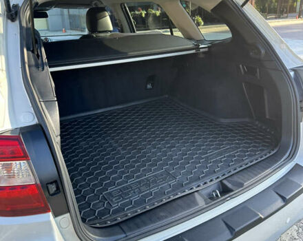 Білий Субару Аутбек, об'ємом двигуна 2.5 л та пробігом 105 тис. км за 21800 $, фото 8 на Automoto.ua