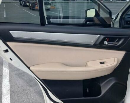 Белый Субару Аутбек, объемом двигателя 2.5 л и пробегом 170 тыс. км за 14999 $, фото 10 на Automoto.ua