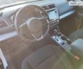 Белый Субару Аутбек, объемом двигателя 2.46 л и пробегом 45 тыс. км за 19500 $, фото 2 на Automoto.ua