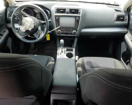 Белый Субару Аутбек, объемом двигателя 2.5 л и пробегом 101 тыс. км за 9800 $, фото 7 на Automoto.ua