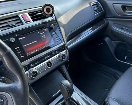 Білий Субару Аутбек, об'ємом двигуна 2.5 л та пробігом 105 тис. км за 21800 $, фото 16 на Automoto.ua