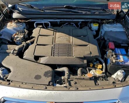 Белый Субару Аутбек, объемом двигателя 3.63 л и пробегом 50 тыс. км за 2200 $, фото 10 на Automoto.ua