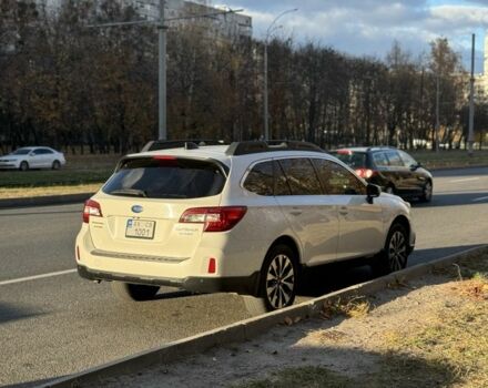 Белый Субару Аутбек, объемом двигателя 2.5 л и пробегом 160 тыс. км за 17556 $, фото 7 на Automoto.ua