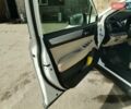Белый Субару Аутбек, объемом двигателя 0 л и пробегом 186 тыс. км за 17000 $, фото 5 на Automoto.ua