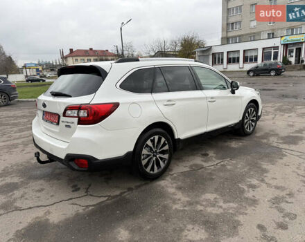Белый Субару Аутбек, объемом двигателя 2 л и пробегом 263 тыс. км за 15200 $, фото 6 на Automoto.ua