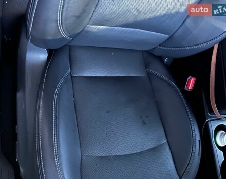 Білий Субару Аутбек, об'ємом двигуна 2.46 л та пробігом 176 тис. км за 15500 $, фото 9 на Automoto.ua