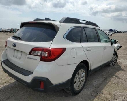 Белый Субару Аутбек, объемом двигателя 2.5 л и пробегом 101 тыс. км за 9800 $, фото 2 на Automoto.ua