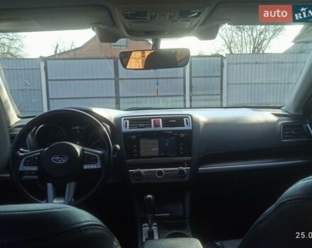 Білий Субару Аутбек, об'ємом двигуна 2.5 л та пробігом 154 тис. км за 16900 $, фото 19 на Automoto.ua