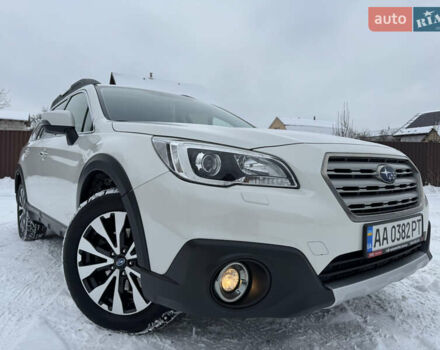 Белый Субару Аутбек, объемом двигателя 2.5 л и пробегом 126 тыс. км за 18700 $, фото 5 на Automoto.ua