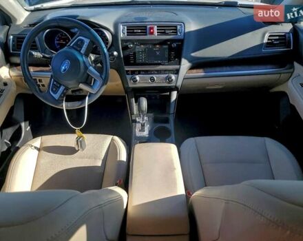 Белый Субару Аутбек, объемом двигателя 3.63 л и пробегом 50 тыс. км за 2200 $, фото 7 на Automoto.ua