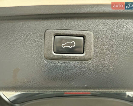 Белый Субару Аутбек, объемом двигателя 2 л и пробегом 263 тыс. км за 15200 $, фото 35 на Automoto.ua