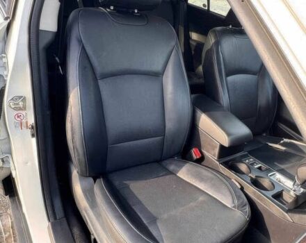 Белый Субару Аутбек, объемом двигателя 2.5 л и пробегом 57 тыс. км за 6500 $, фото 7 на Automoto.ua