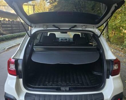 Белый Субару Аутбек, объемом двигателя 2.5 л и пробегом 116 тыс. км за 18900 $, фото 17 на Automoto.ua