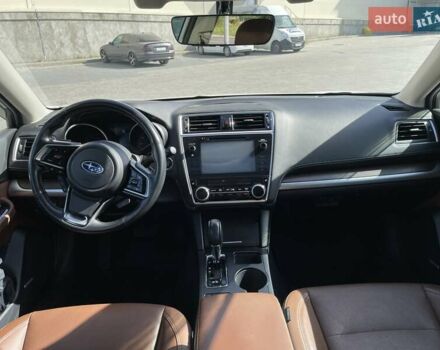 Білий Субару Аутбек, об'ємом двигуна 2.5 л та пробігом 128 тис. км за 21000 $, фото 10 на Automoto.ua