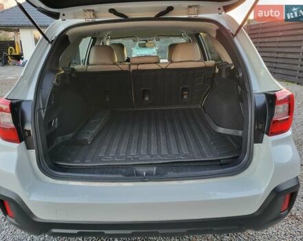 Белый Субару Аутбек, объемом двигателя 2.5 л и пробегом 105 тыс. км за 14999 $, фото 15 на Automoto.ua