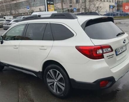 Белый Субару Аутбек, объемом двигателя 2.5 л и пробегом 199 тыс. км за 19450 $, фото 3 на Automoto.ua