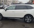 Белый Субару Аутбек, объемом двигателя 2.5 л и пробегом 199 тыс. км за 19450 $, фото 4 на Automoto.ua