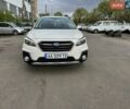 Білий Субару Аутбек, об'ємом двигуна 2.5 л та пробігом 203 тис. км за 17500 $, фото 2 на Automoto.ua