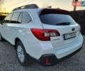 Белый Субару Аутбек, объемом двигателя 2.5 л и пробегом 105 тыс. км за 14999 $, фото 4 на Automoto.ua