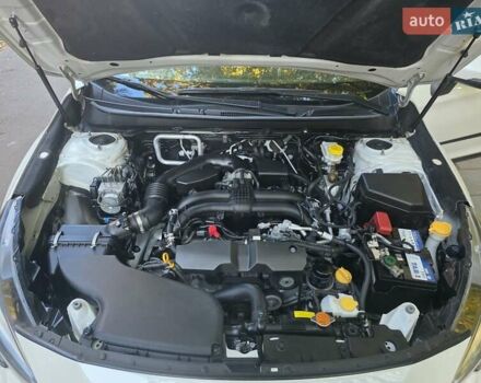 Белый Субару Аутбек, объемом двигателя 2.5 л и пробегом 116 тыс. км за 18900 $, фото 8 на Automoto.ua