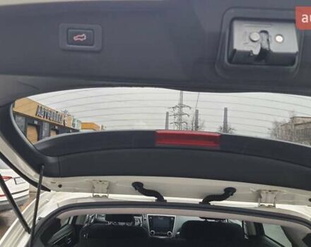 Белый Субару Аутбек, объемом двигателя 2.5 л и пробегом 199 тыс. км за 19450 $, фото 14 на Automoto.ua