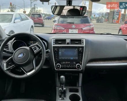 Білий Субару Аутбек, об'ємом двигуна 2.5 л та пробігом 27 тис. км за 4900 $, фото 4 на Automoto.ua