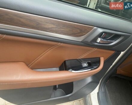 Білий Субару Аутбек, об'ємом двигуна 2.5 л та пробігом 166 тис. км за 19500 $, фото 10 на Automoto.ua