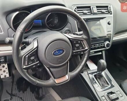 Белый Субару Аутбек, объемом двигателя 2.5 л и пробегом 199 тыс. км за 19450 $, фото 16 на Automoto.ua