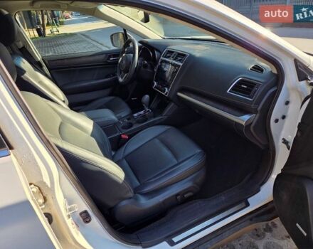 Белый Субару Аутбек, объемом двигателя 2.5 л и пробегом 77 тыс. км за 23000 $, фото 28 на Automoto.ua