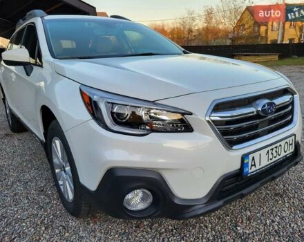 Белый Субару Аутбек, объемом двигателя 2.5 л и пробегом 105 тыс. км за 14999 $, фото 11 на Automoto.ua