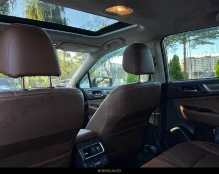 Білий Субару Аутбек, об'ємом двигуна 2.5 л та пробігом 134 тис. км за 19999 $, фото 8 на Automoto.ua