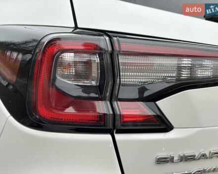 Белый Субару Аутбек, объемом двигателя 2.5 л и пробегом 95 тыс. км за 19850 $, фото 18 на Automoto.ua