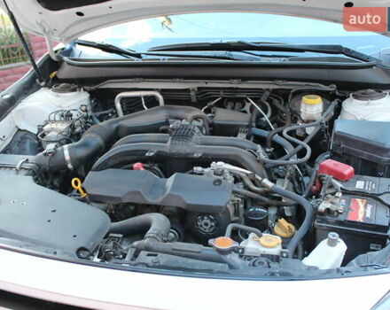 Белый Субару Аутбек, объемом двигателя 2.5 л и пробегом 73 тыс. км за 22222 $, фото 15 на Automoto.ua