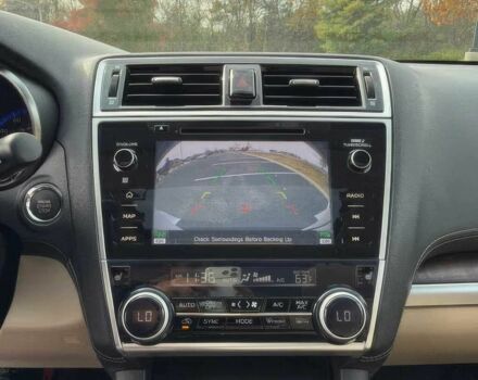 Белый Субару Аутбек, объемом двигателя 2.5 л и пробегом 45 тыс. км за 15000 $, фото 9 на Automoto.ua