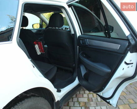 Белый Субару Аутбек, объемом двигателя 2.5 л и пробегом 73 тыс. км за 22222 $, фото 12 на Automoto.ua