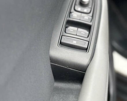 Белый Субару Аутбек, объемом двигателя 2.5 л и пробегом 95 тыс. км за 19850 $, фото 10 на Automoto.ua