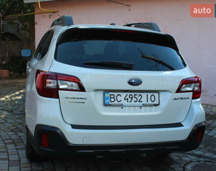 Белый Субару Аутбек, объемом двигателя 2.5 л и пробегом 73 тыс. км за 22222 $, фото 17 на Automoto.ua