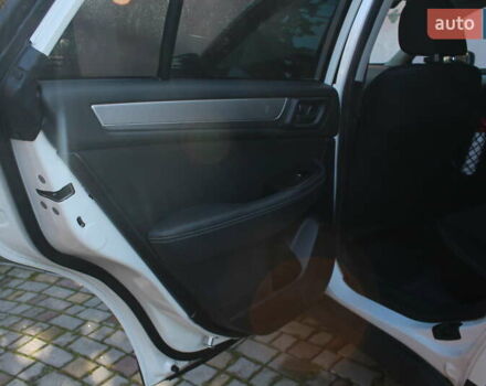 Белый Субару Аутбек, объемом двигателя 2.5 л и пробегом 73 тыс. км за 22222 $, фото 9 на Automoto.ua