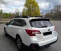Білий Субару Аутбек, об'ємом двигуна 2.5 л та пробігом 220 тис. км за 17900 $, фото 4 на Automoto.ua