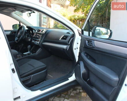 Белый Субару Аутбек, объемом двигателя 2.5 л и пробегом 73 тыс. км за 22222 $, фото 13 на Automoto.ua