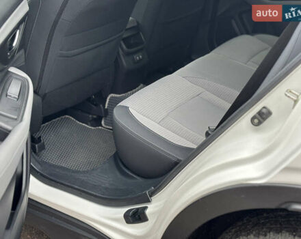 Белый Субару Аутбек, объемом двигателя 2.5 л и пробегом 95 тыс. км за 19850 $, фото 15 на Automoto.ua