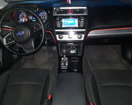 Белый Субару Аутбек, объемом двигателя 2.5 л и пробегом 73 тыс. км за 22222 $, фото 22 на Automoto.ua