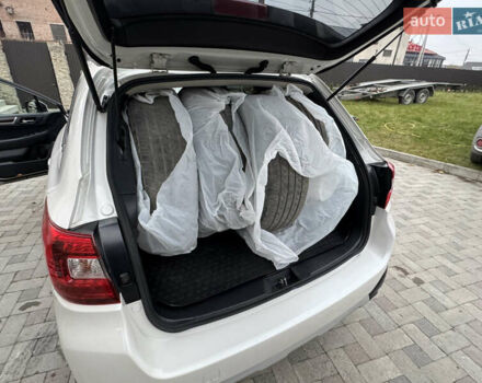 Белый Субару Аутбек, объемом двигателя 2.5 л и пробегом 60 тыс. км за 19800 $, фото 26 на Automoto.ua