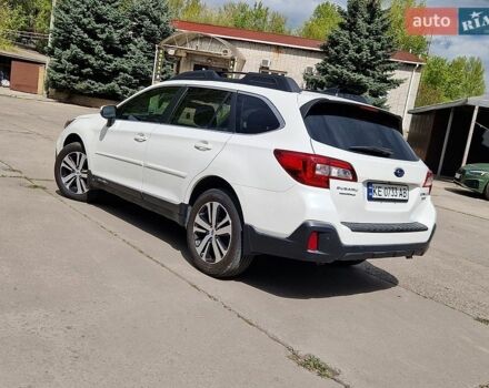 Білий Субару Аутбек, об'ємом двигуна 3.6 л та пробігом 102 тис. км за 18000 $, фото 4 на Automoto.ua