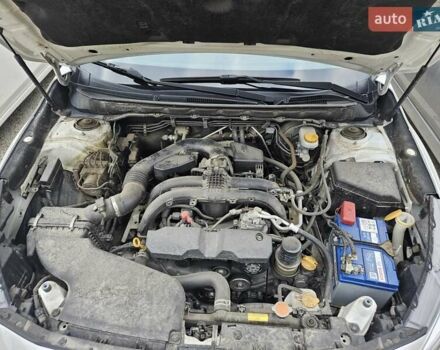 Білий Субару Аутбек, об'ємом двигуна 2.5 л та пробігом 92 тис. км за 26000 $, фото 33 на Automoto.ua