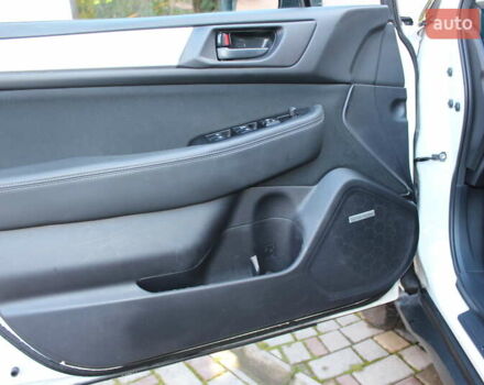 Белый Субару Аутбек, объемом двигателя 2.5 л и пробегом 73 тыс. км за 22222 $, фото 11 на Automoto.ua