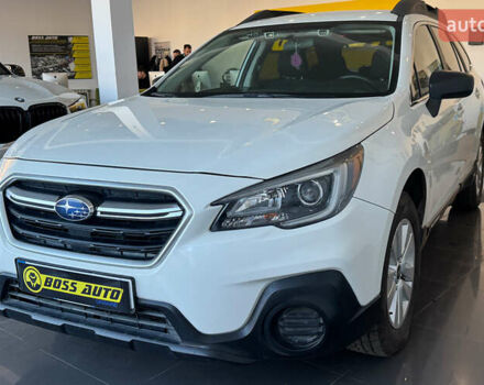 Білий Субару Аутбек, об'ємом двигуна 2.5 л та пробігом 76 тис. км за 18200 $, фото 2 на Automoto.ua