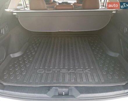 Белый Субару Аутбек, объемом двигателя 2.39 л и пробегом 126 тыс. км за 27600 $, фото 18 на Automoto.ua